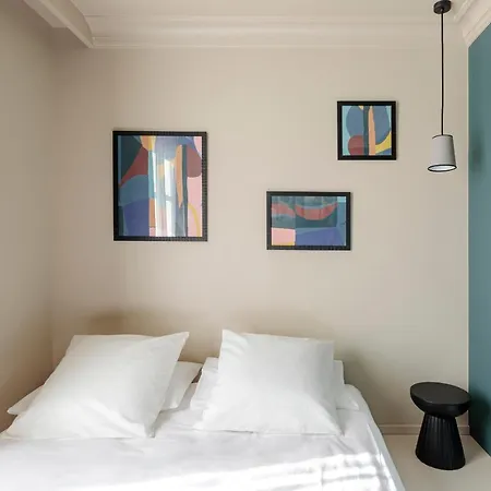 Frenchdoor Corneille 3* Τουρ
