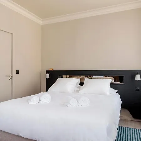 Corneille - Entree Autonome, Reception En Ligne - Encore Mieux Aparthotel Tours