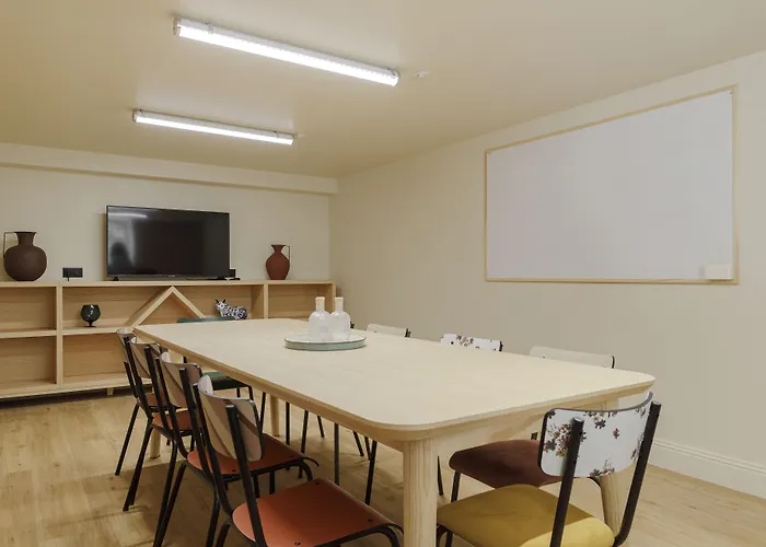 Frenchdoor Tours Corneille Tours