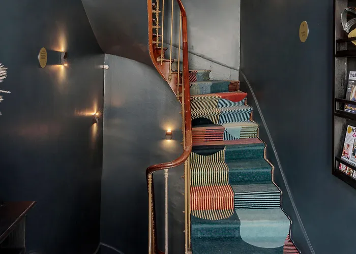 Frenchdoor Tours Corneille Tours