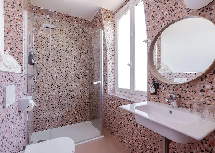 Apartmanhotel Frenchdoor Tours Corneille